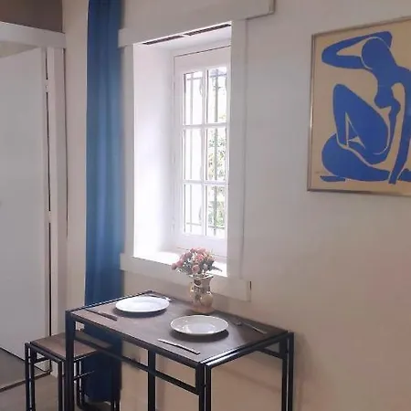 Ferienhaus Maison Entiere A 100M Du Lac Enghien-les-Bains